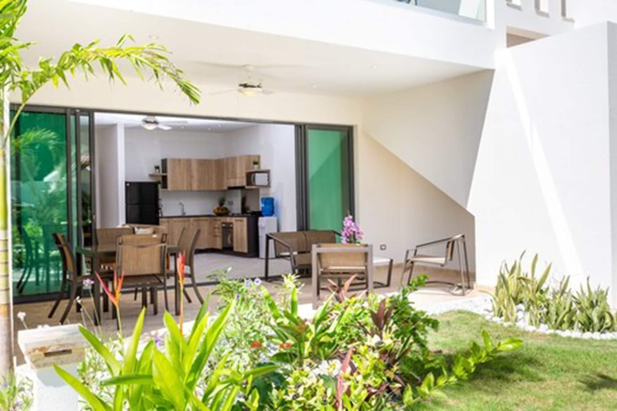 Louisa Apartamentos Las Terrenas Exterior photo
