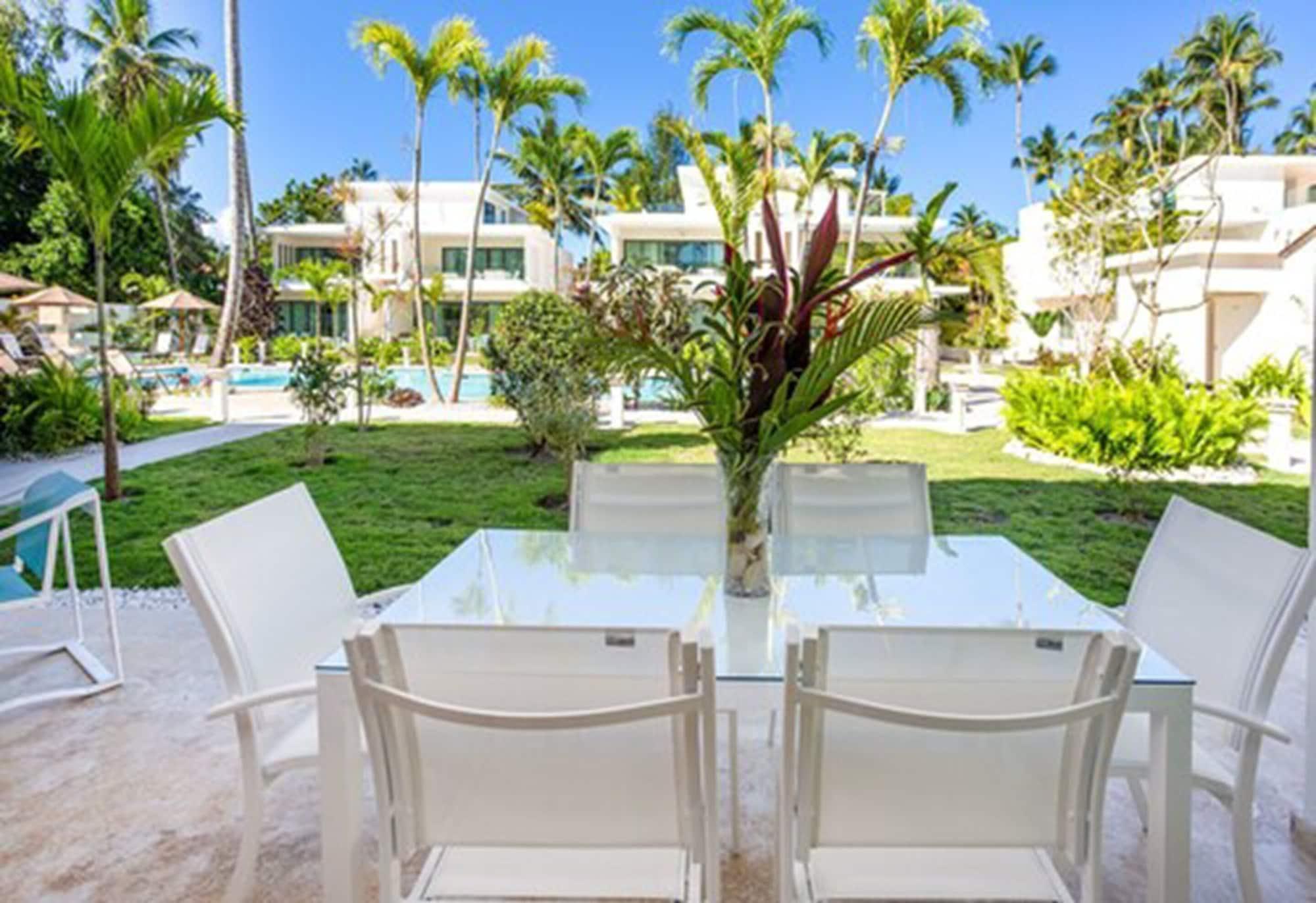 Louisa Apartamentos Las Terrenas Exterior photo
